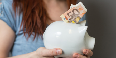 Assurance emprunteur et métiers à risques faibles : pourquoi certains profils paient encore trop ?
