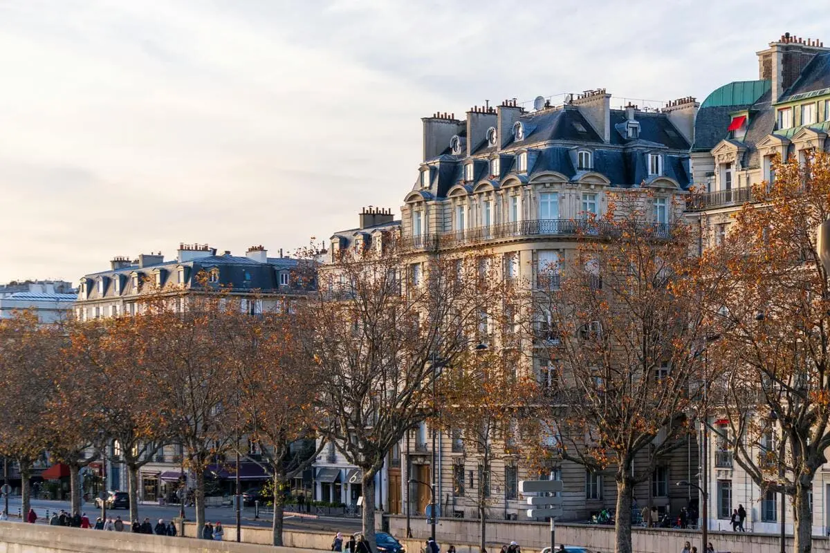 Comment estimer la valeur de son appartement à Paris en 2026 ?